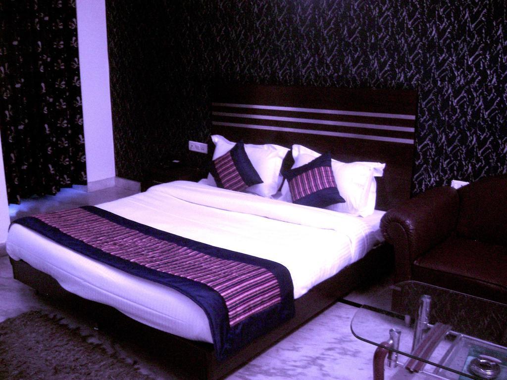 Hotel Mandakini Palace Delhi Pokój zdjęcie